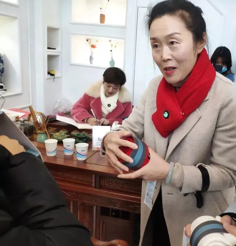 1612146128452929.jpg 2.webp.jpg